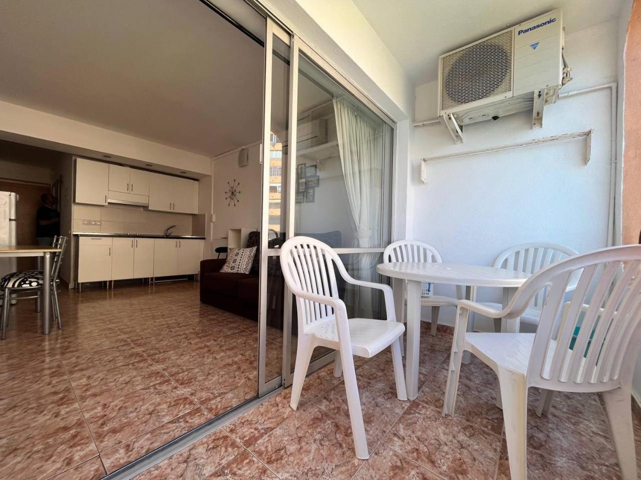 Estudio Con Tres Piscinas Comunitarias Y Pista De Tenis Roses Extérieur photo