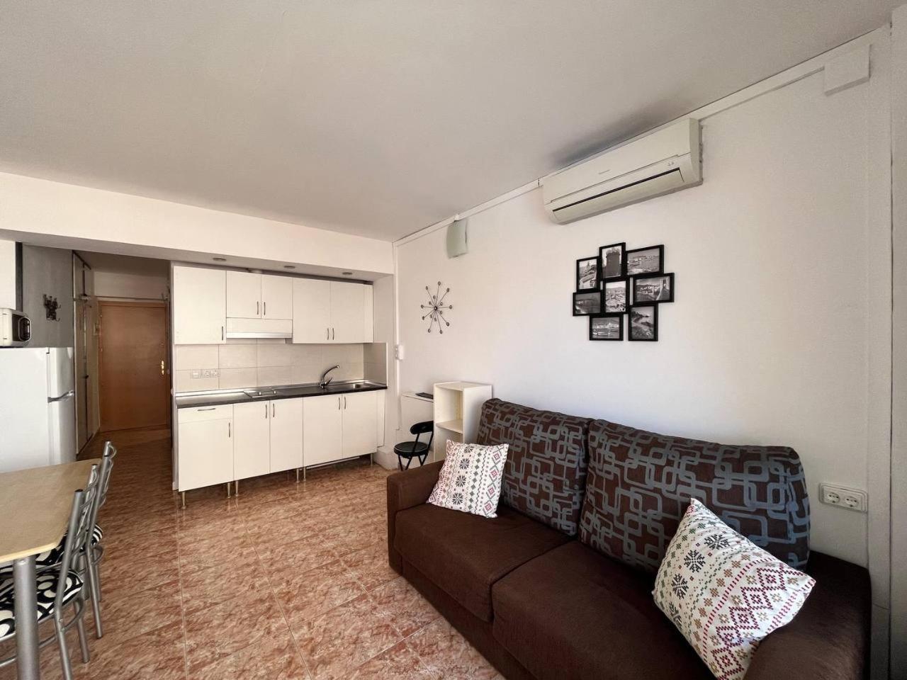 Estudio Con Tres Piscinas Comunitarias Y Pista De Tenis Roses Extérieur photo