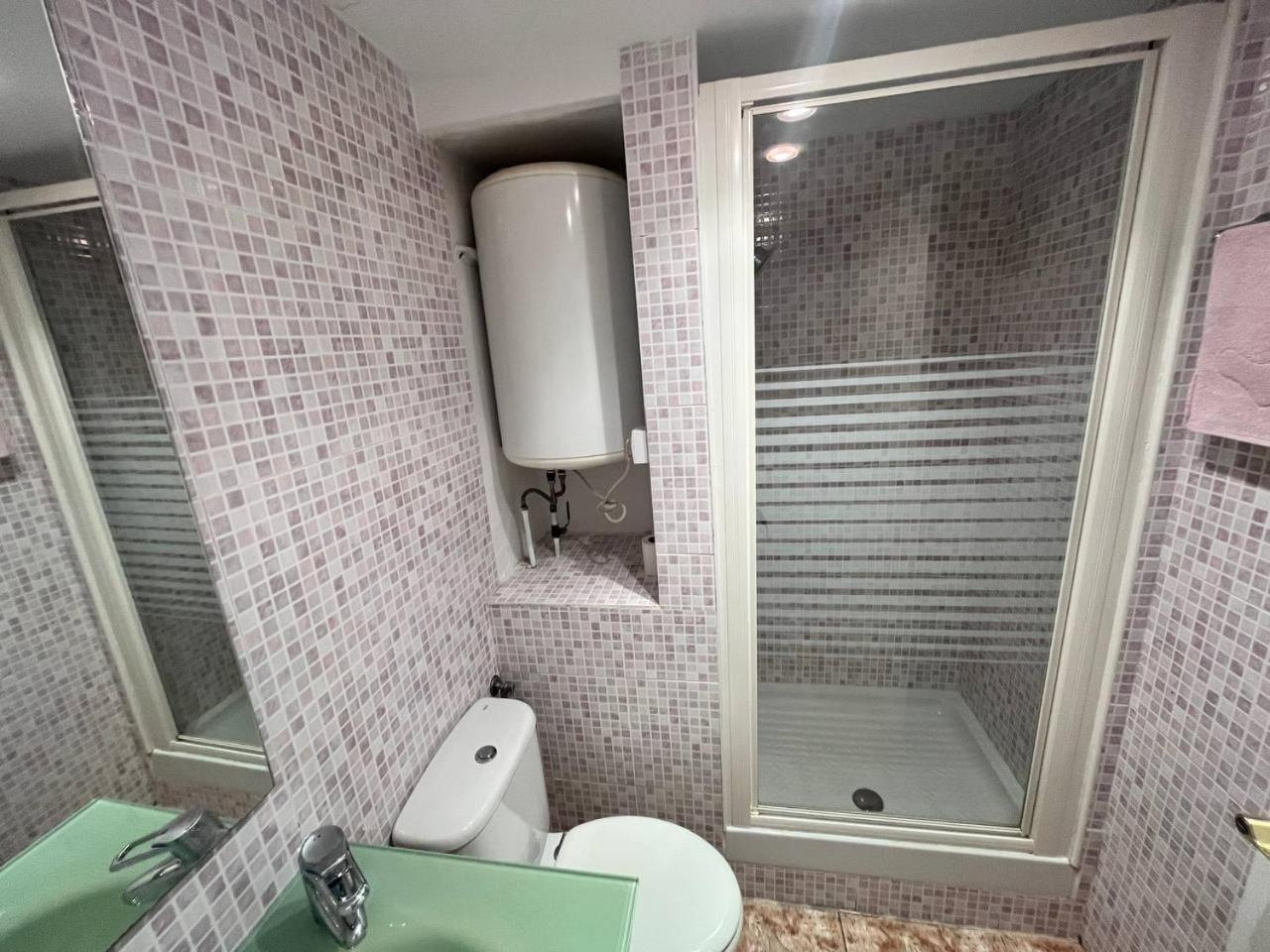 Estudio Con Tres Piscinas Comunitarias Y Pista De Tenis Roses Extérieur photo